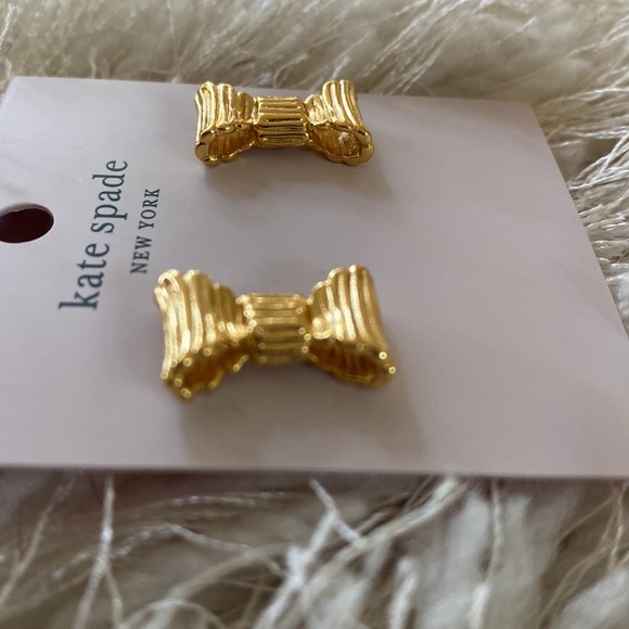 kate spade gold bow earrings All Wrapped Up🎀♠️ - Picture 3 of 6